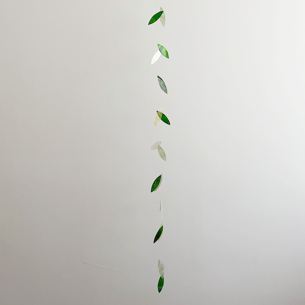 [21USE_0402]뉴욕 꽃집의 커튼(버들잎) 자개모빌 DIY-KIT_그린톤(L)